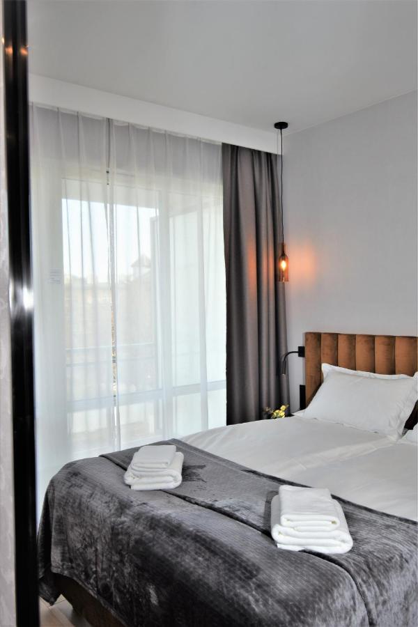 גדנסק Patio Riverfront Aparthotel מראה חיצוני תמונה