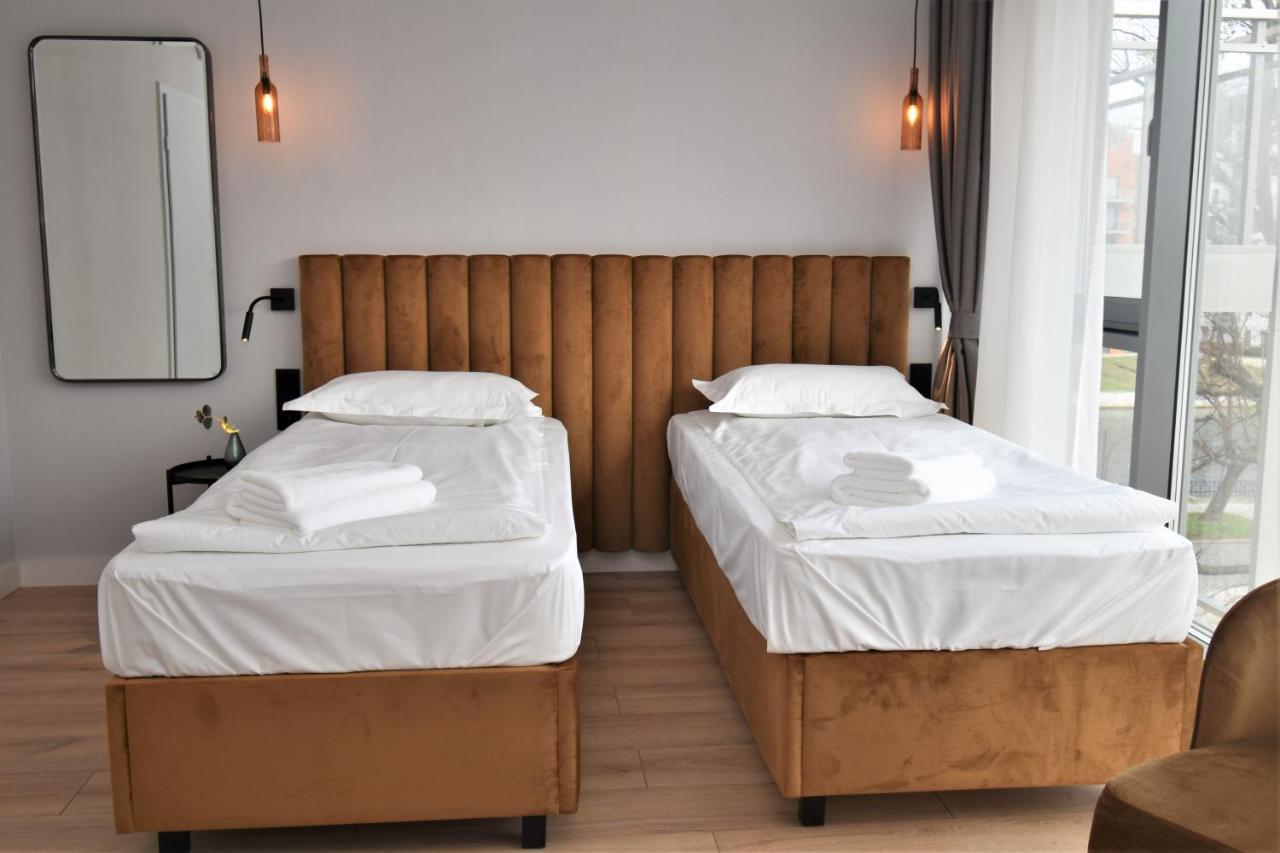 גדנסק Patio Riverfront Aparthotel מראה חיצוני תמונה