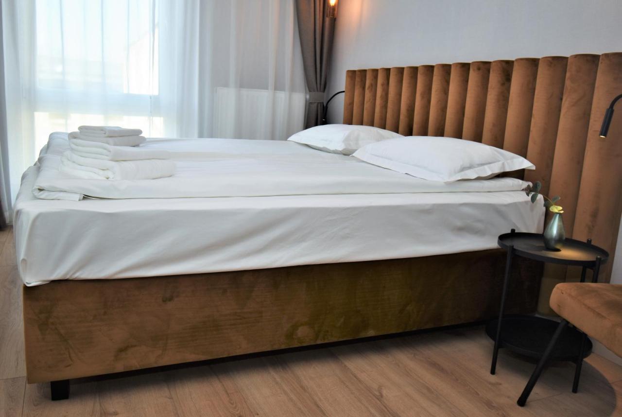 גדנסק Patio Riverfront Aparthotel מראה חיצוני תמונה